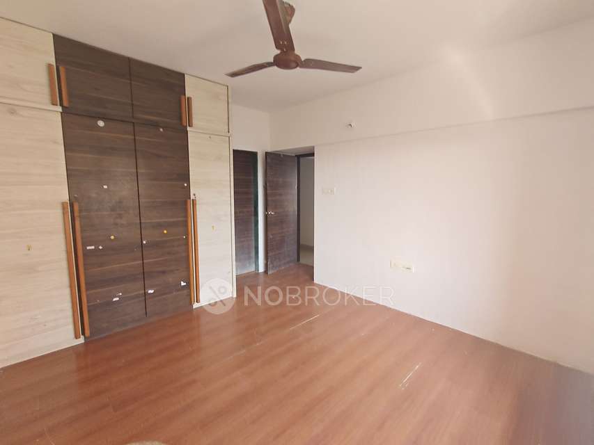 3 BHK Flat In Savannah 2 Co-operative Housing Society Limited for Rent  In Wagholi