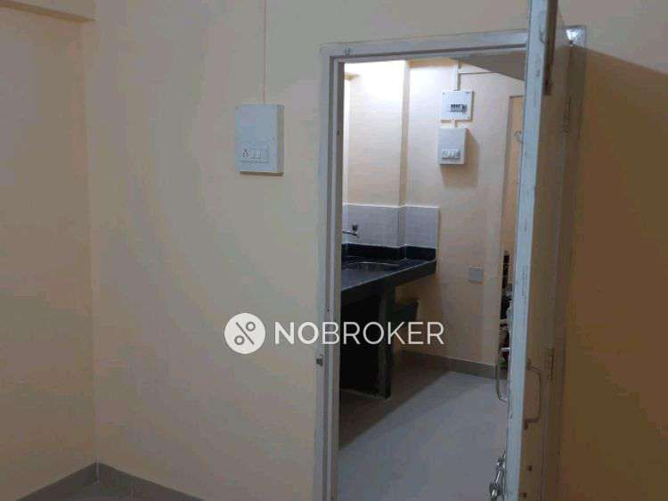 1 BHK Flat In Destiny Paradise Co-op. Society For Sale  In Mulund East