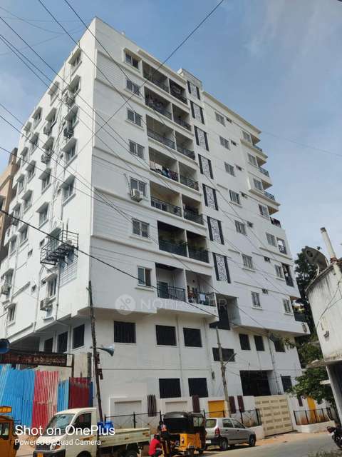 2 BHK Flat In Raj Tower  For Sale  In Nampally