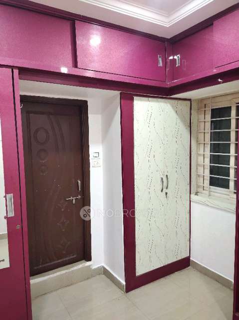 3 BHK Flat In Sai Gayathri Thota Residency For Sale  In Kothapet