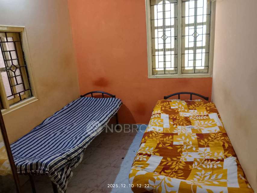 PG for Boys in Raju Deluxe Pg &#40;7026387117&#41; #30, 4th Cross , 2nd Left Kodihalli Main Road, 5th Phase, Hal 2nd Stage, Kodihalli, Bengaluru, Karnataka 560008, India