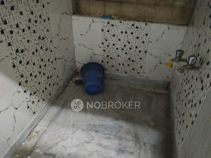 2 BHK Flat In Vamsi Rishi Residency For Sale  In Begumpet