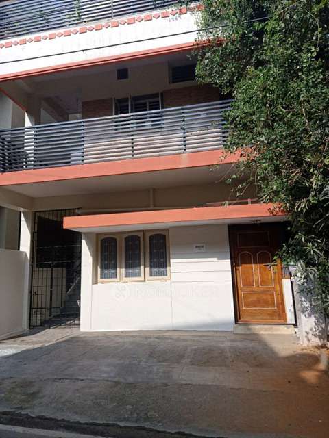 1 BHK Flat for Rent  In Hmt Layout