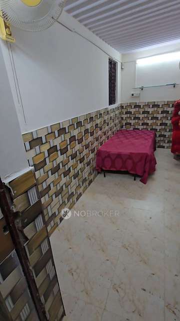 1 RK Flat In Sb for Rent  In Paharganj
