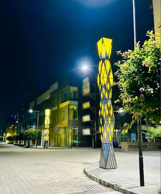 Shop in Sector 32, Noida for Rent 