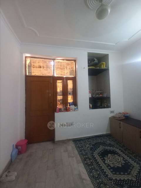 3 BHK Flat For Sale  In Mukherjee Nagar