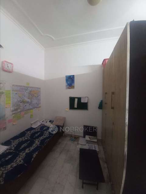 3 BHK Flat For Sale  In Mukherjee Nagar