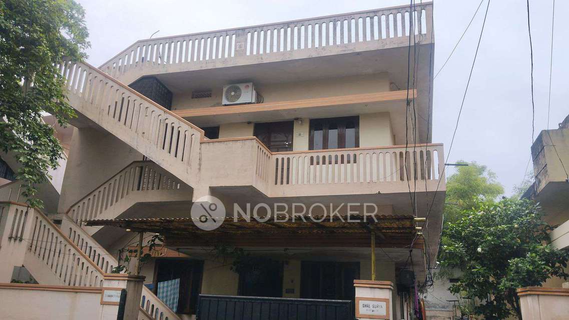 4+ BHK House For Sale  In Teachers Colony ,tirumalagiri