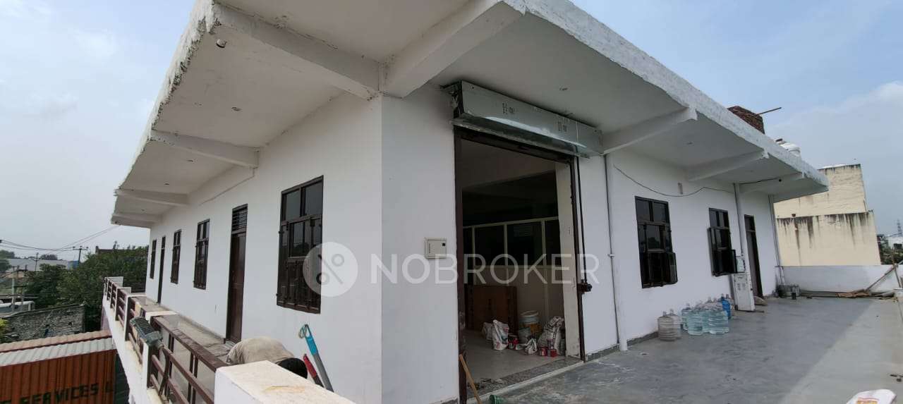 Godown/Warehouse in  Raj Nagar Extension, Ghaziabad for Rent 