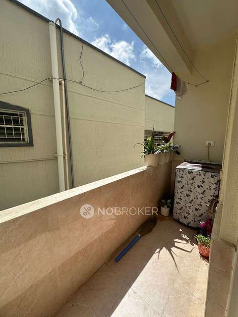 2 BHK Flat In Sv Sarovar For Sale  In Apartment