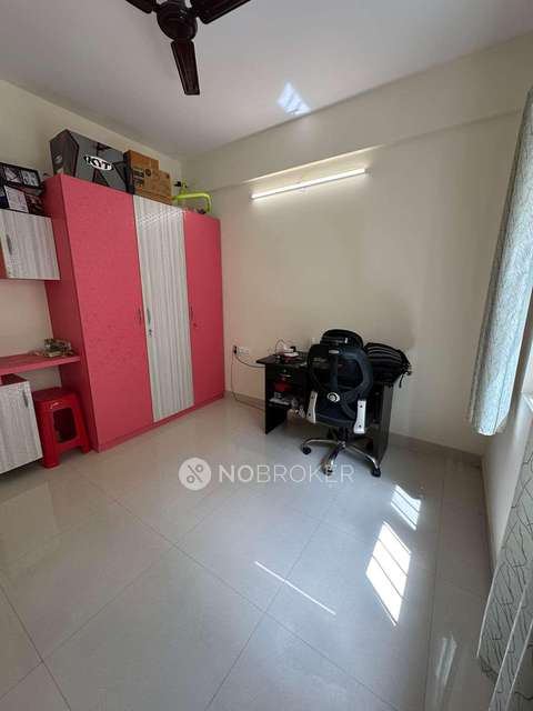 2 BHK Flat In Sv Sarovar For Sale  In Apartment