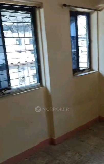 1 BHK Flat In Asif Apartment For Sale  In Laxman Patil Road