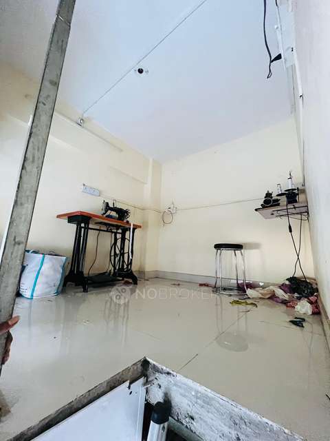 Shop in Rambaug, Mumbai for sale 