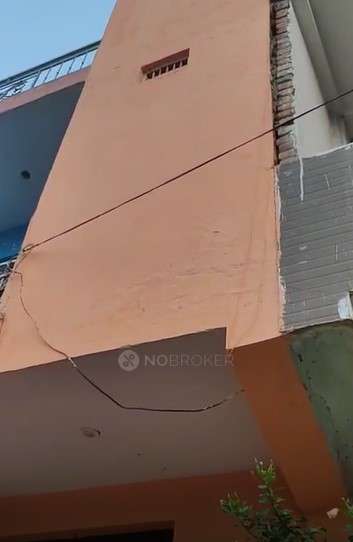 2 BHK House for Rent  In Nai Basti Dundahera