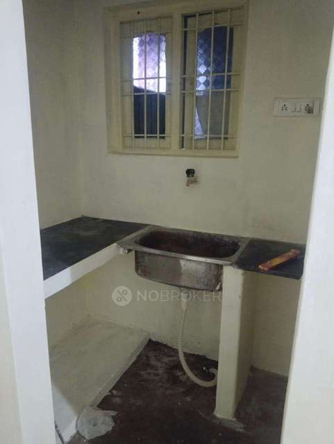 1 BHK House for Rent  In Poonthandalam