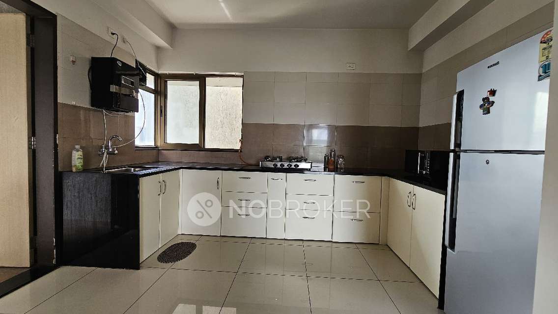 2 BHK Flat In Paranjape Blue Ridge for Rent  In Hinjewadi