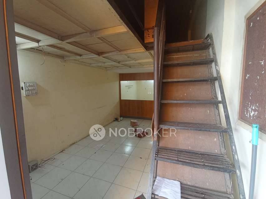 Shop in Vishrantwadi, Pune for sale 