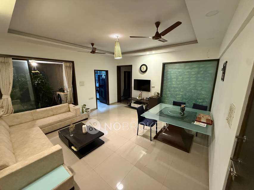 2 BHK Flat For Sale  In Lalbaugcha Raja Sarvajanik Ganeshotsav Mandal, Lalbaug