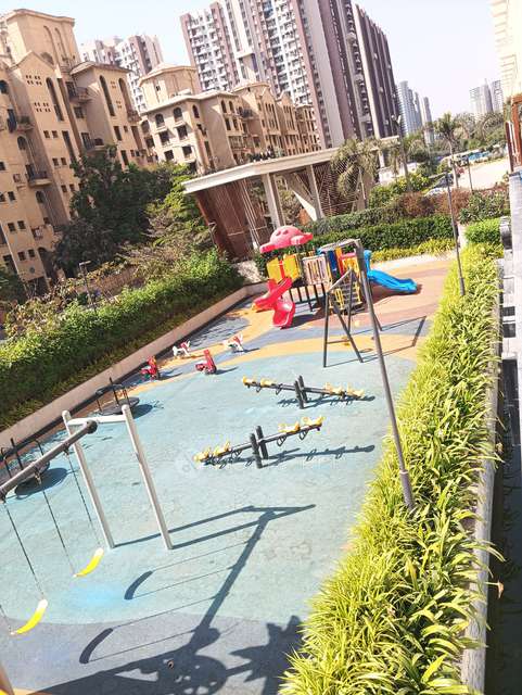 1 BHK Flat In Vtp Leonara For Sale  In Mahalunge