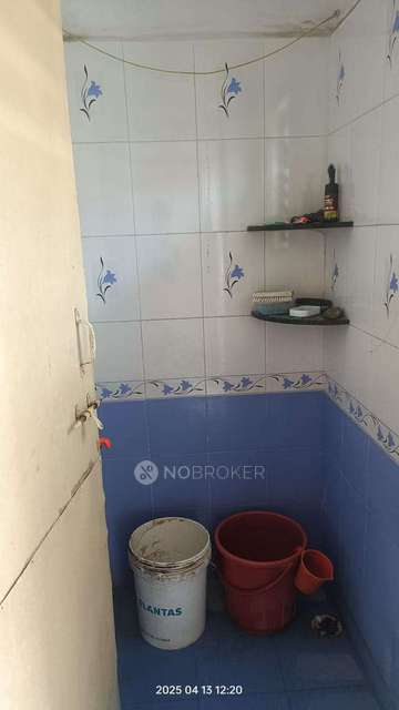 Shared Room for Male In 1 RK  In Kothrud