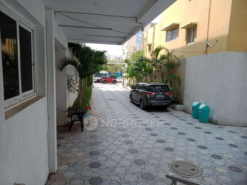 3 BHK Flat In Safah Eminence, Banjara Hills For Sale  In Banjara Hills