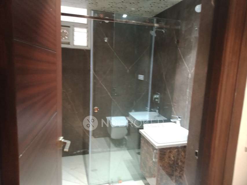 3 BHK Flat In Safah Eminence, Banjara Hills For Sale  In Banjara Hills