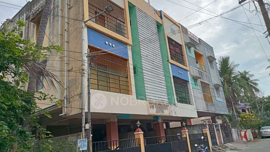 2 BHK Flat In B.m.vaishnavi Apartments For Sale  In Ambattur