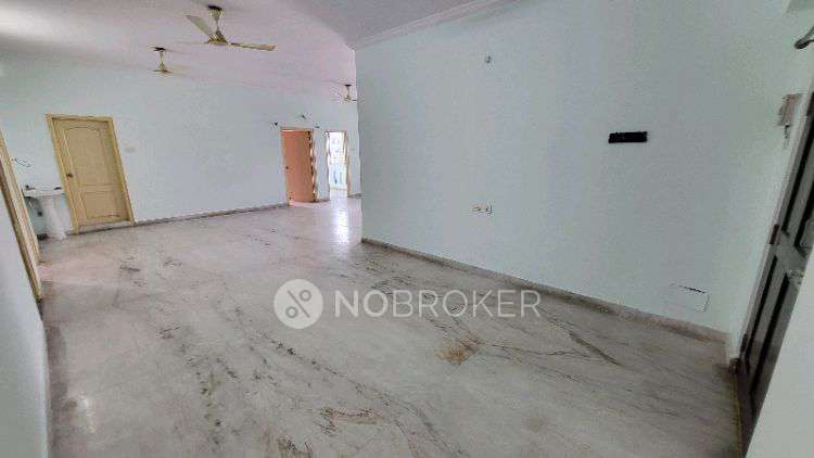 3 BHK Flat In Rockview Residency for Rent  In Banjara Hills