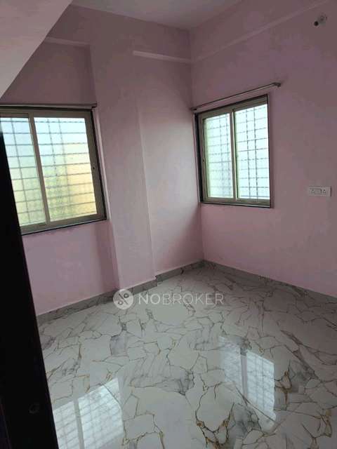 1 BHK Flat In Ashirvad Building for Rent  In Defense Colony
