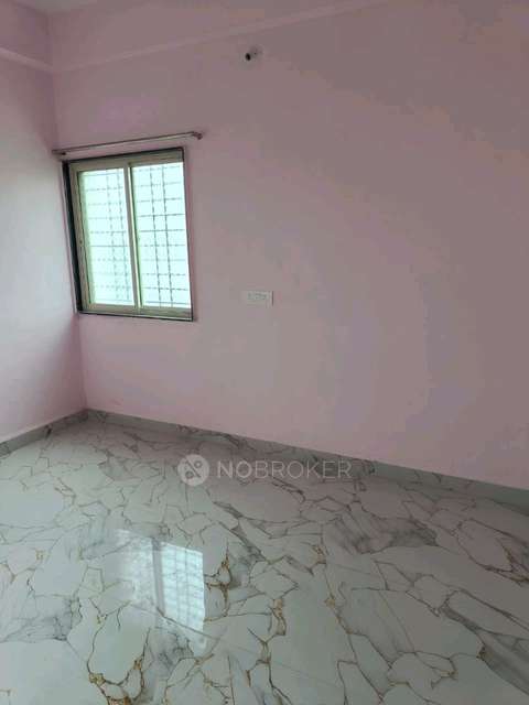 1 BHK Flat In Ashirvad Building for Rent  In Defense Colony