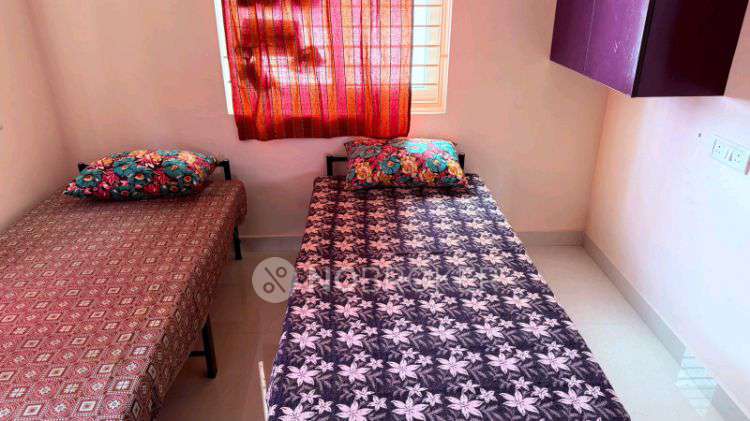 PG for Girls in Prakriti Apartment - Kolathur