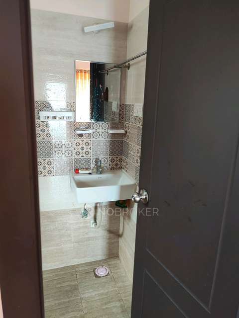 PG for Girls in Prakriti Apartment - Kolathur