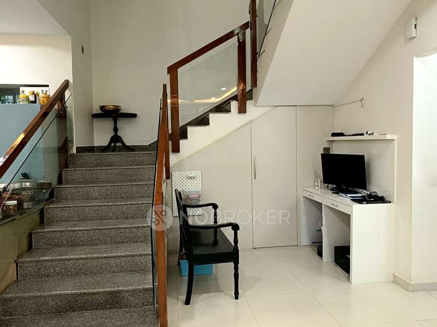 4 BHK Villa In Babukhan Lakefront For Sale  In  Kokapet, Hyderabad