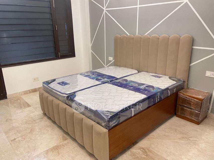 Godown/Warehouse in Sector 57, Gurgaon for Rent 