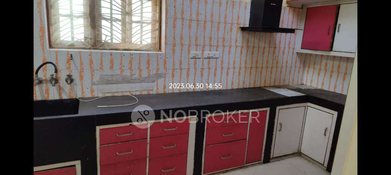 4+ BHK Flat For Sale  In Old Alwal, Alwal