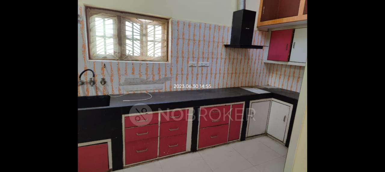 4+ BHK Flat For Sale  In Old Alwal, Alwal