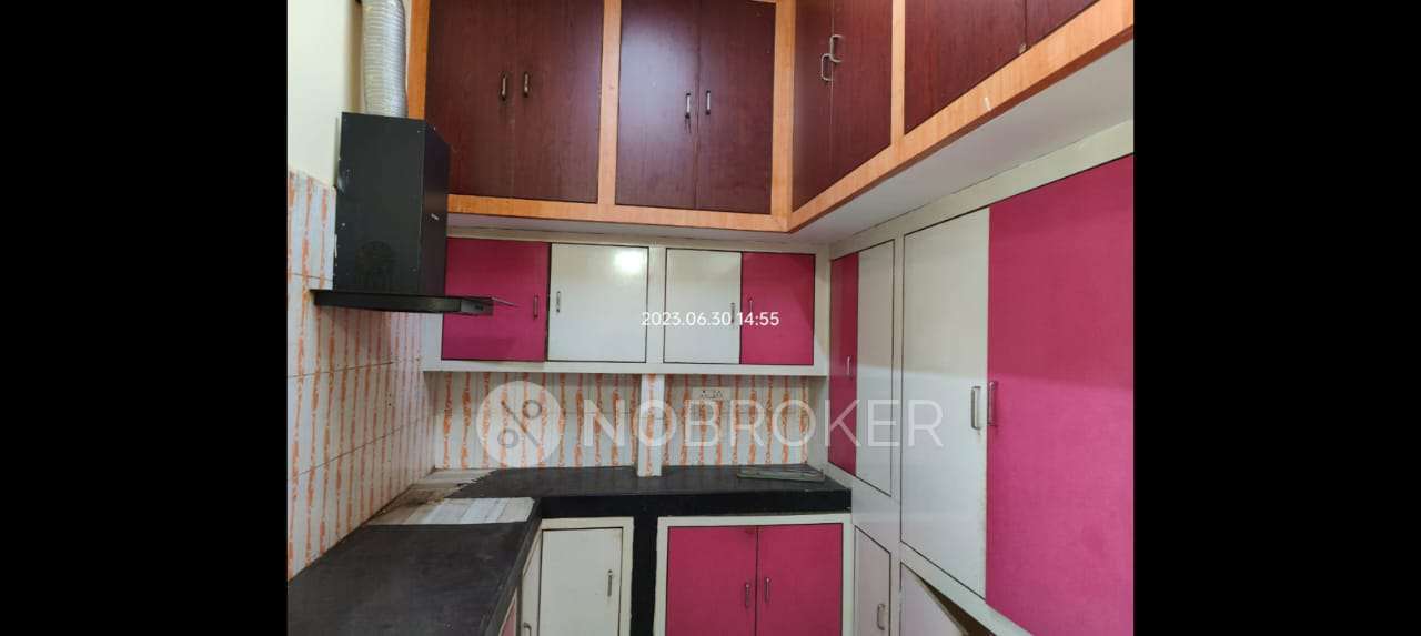 4+ BHK Flat For Sale  In Old Alwal, Alwal