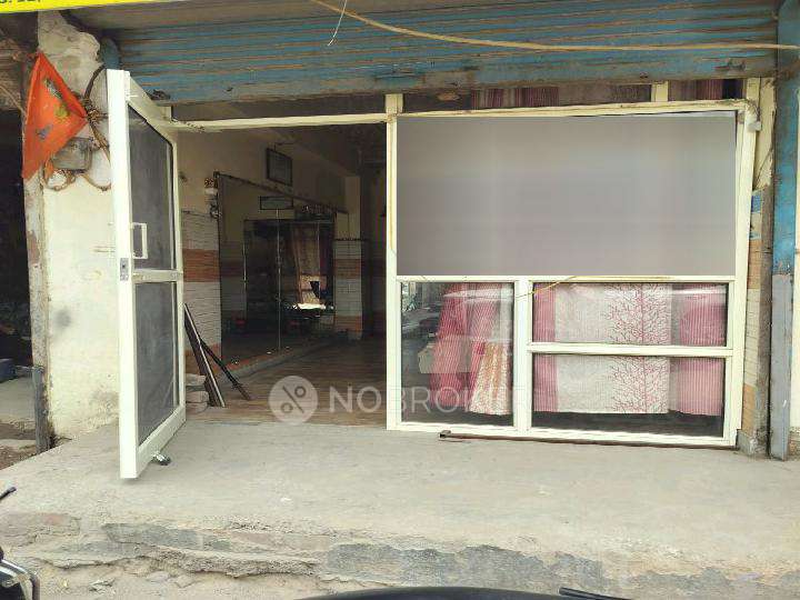 Industrial Building in Uttam Nagar, Delhi for sale 