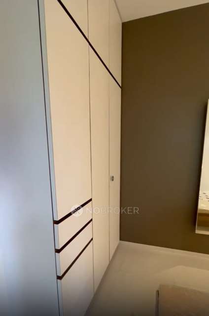 1 BHK Flat In Apurva Co-op. Hsg Society For Sale  In Chembur