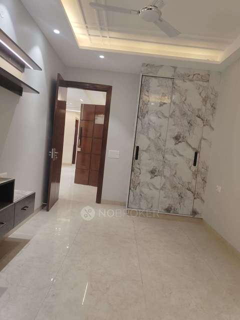 4 BHK Flat In Sb For Sale  In Mahavir Enclave