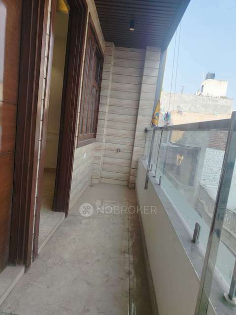 4 BHK Flat In Sb For Sale  In Mahavir Enclave