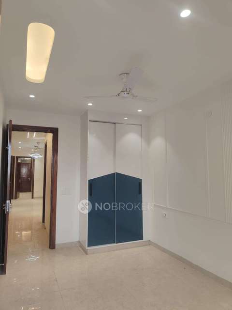 4 BHK Flat In Sb For Sale  In Mahavir Enclave