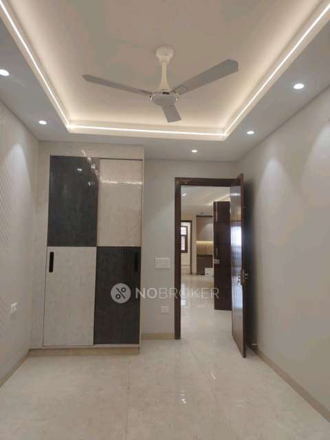 4 BHK Flat In Sb For Sale  In Mahavir Enclave