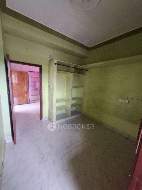 2 BHK Flat In Padmavathi Nagar for Lease  In Borabanda