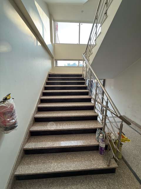 Industrial Building in Sector 69, Noida for Rent 