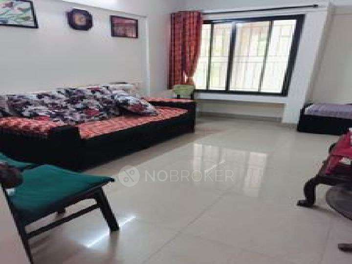 1 BHK Flat In Swarajya Complex Co-op Housing Society Limited for Rent  In Goregaon West