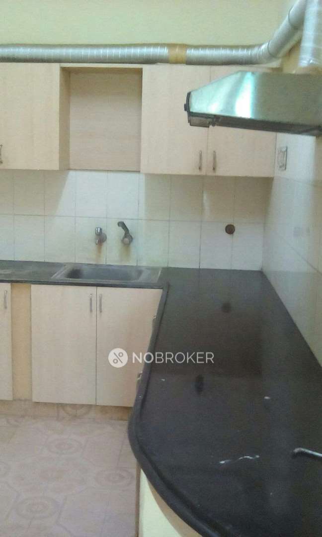2 BHK Flat In Rc Queens Park Apartment, Madhavaram for Rent  In Madhavaram