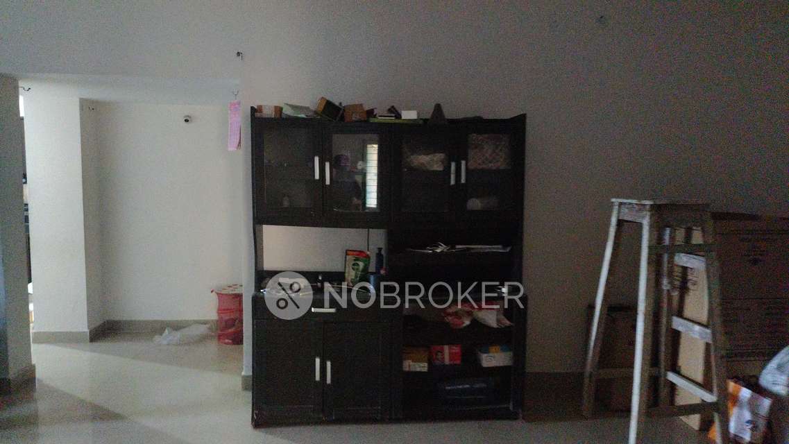3 BHK Flat In Nagendra Heights, Gayathri Nagar For Sale  In Gayathri Nagar Park