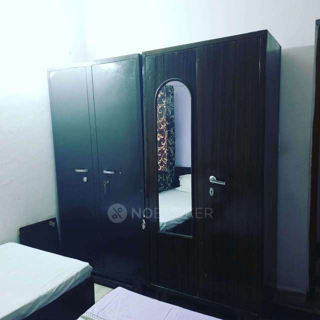 PG for Girls in Kamla Nagar