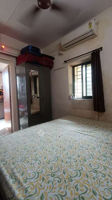 2 BHK Flat In Mahavir Shopping Center Chs For Sale  In Nerul